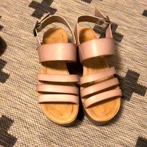 Platform sandals